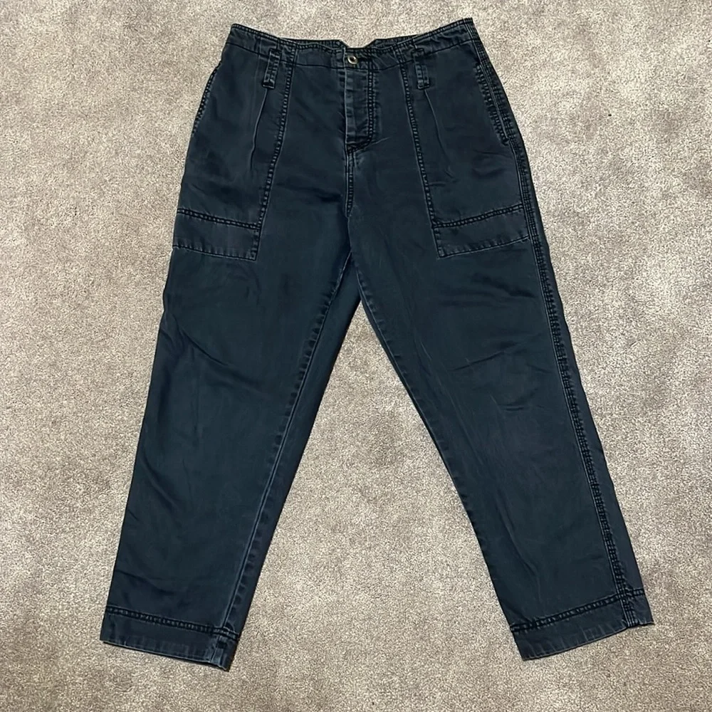 Free People Boyfriend Chino Pant Buttonfly Navy size 6